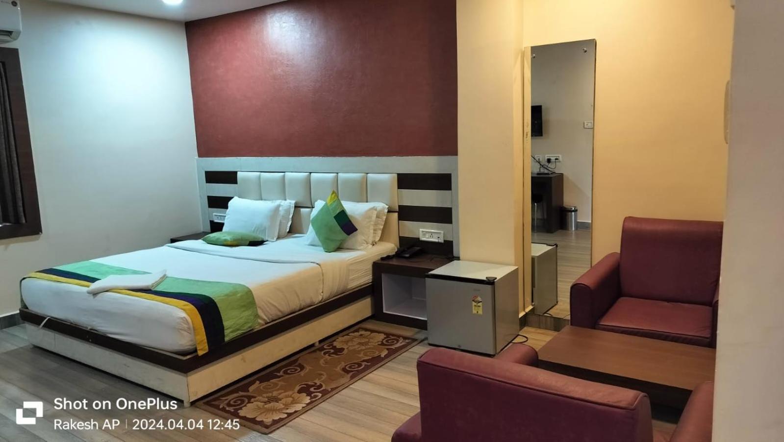 Hotel Paradise Convention Μπουμπάνεσβαρ Εξωτερικό φωτογραφία